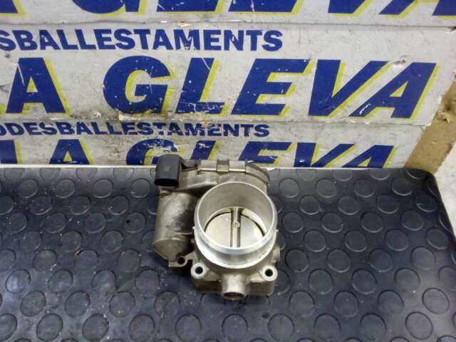 Foto 2ª: Caja Mariposa Audi A4 1.800 TURBO 150CV/110KW AVANT BERLINA [AVJ] (2002)