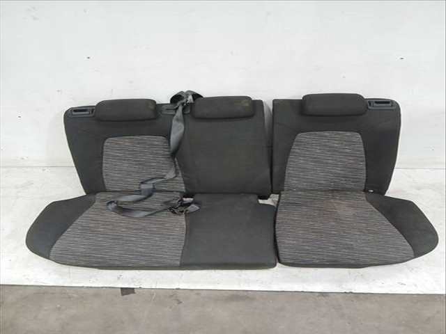 Asientos Traseros Kia Ceed 1.6 CRDI HATCHBACK ED)
