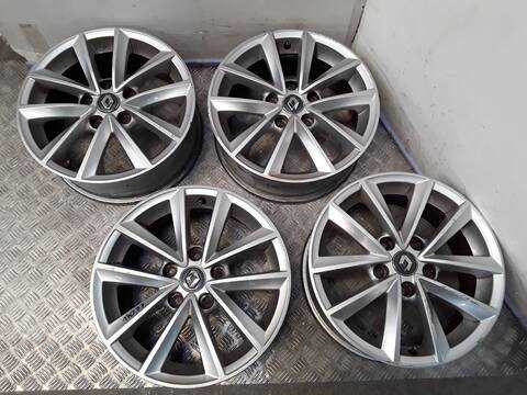 Juego LLantas Renault Megane 1.2 TCE 130 B9MR) HATCHBACK 130CV 97KW IV HATCHBACK B9A/M/N_)