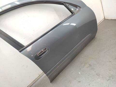 Foto 3ª: Puerta Delantera Derecha Nissan Almera 1.5 98CV 72KW [QG15] (2005)