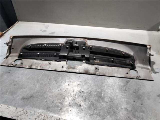 Foto 2ª: Rejilla Delantera Peugeot Partner 1.9 DIESEL [WJY]