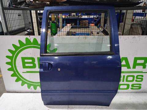 Puerta Lateral Corredera Izquierda Nissan Serena 2.3 LX DIESEL 75CV