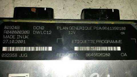Foto 3ª: Centralita Motor ECU Peugeot 206 1.9 DIESEL BERLINA 69CV 51KW [WJY] (2001)