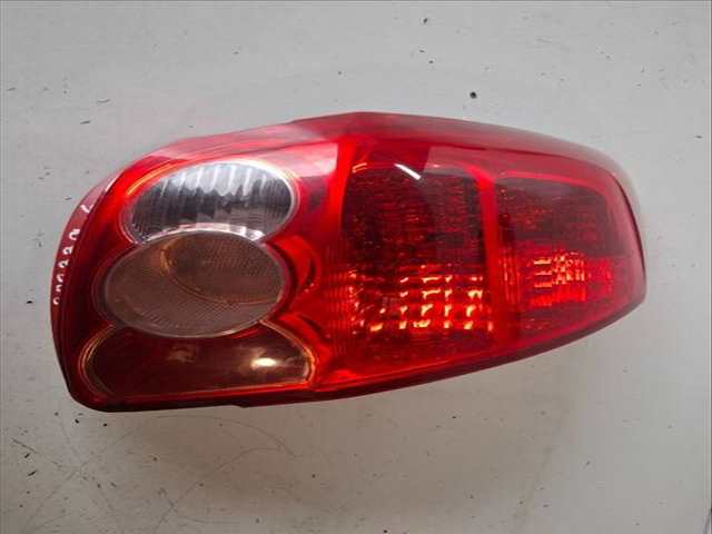 Piloto Trasero Izquierdo Toyota Auris 1ZR