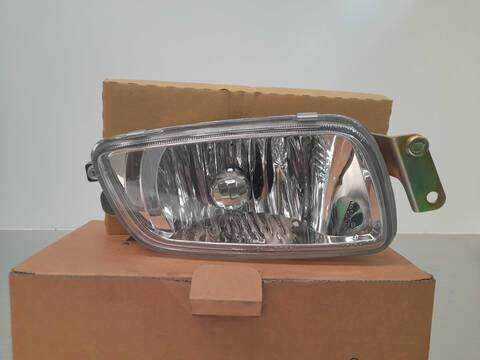 Faro Antiniebla Delantero Derecho Mitsubishi Montero 165CV 121KW