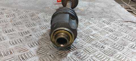 Foto 3ª: Transmision Delantera Izquierda Kia Sportage LX 4X4 113CV 83KW [D4EA] (2006)