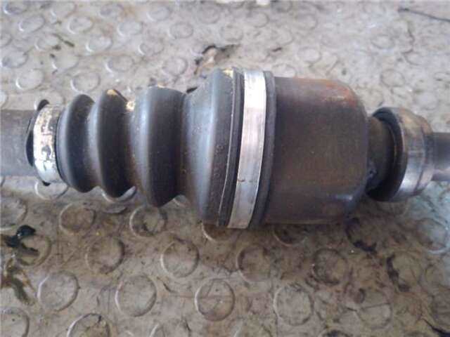 Foto 3ª: Transmision Delantera Derecha Citroen C4 1.6 COLLECTION [1.6 LTR. - 80 KW HDI CAT (9HY - DV6TED4)] [9HY (DV6TED4)]