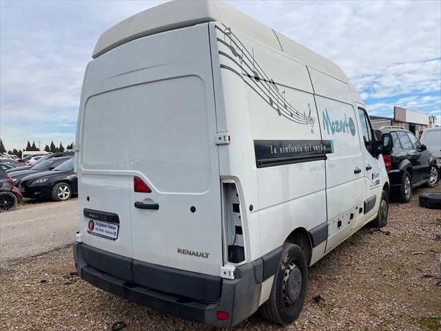 Foto 4ª: Paragolpes Trasero Renault Master 2.3 DCI 125cv [M9TB8] (2013)