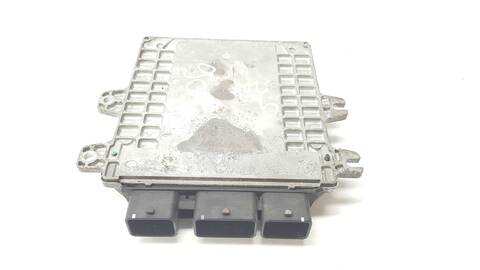 Centralita Motor ECU Renault Laguna INITIALE