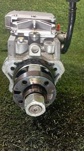 Foto 4ª: Bomba Inyeccion Opel Frontera 2.2 D B 3P [X22DTH] (1999)