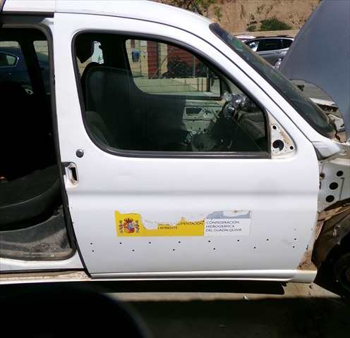 Puerta Delantera Derecha Peugeot Partner 2.0 HDI 2002-2008