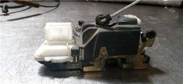 Foto 2ª: Cerradura Puerta Delantera Izquierda Peugeot 406 2.0 16V [RFR (DEW10J4)]