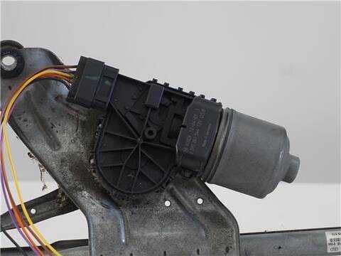 Foto 2ª: Motor Limpia Delantero Dacia Sandero 1.2 16V 75CV 55KW [G/ D4F F 7] (2010)