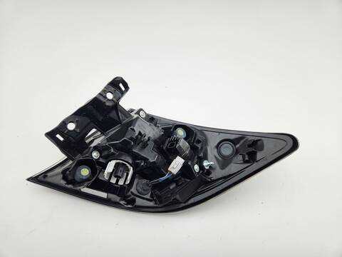 Foto 3ª: Piloto Trasero Izquierdo Toyota Corolla GR SPORT 152CV [M20A] (2022)
