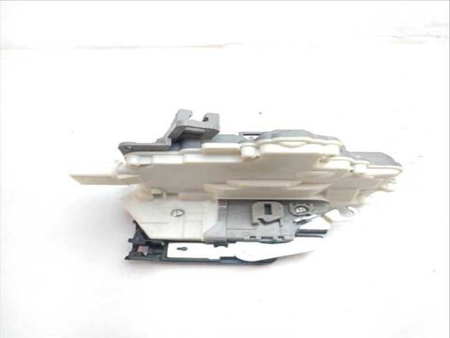 Foto 2ª: Cerradura Puerta Trasera Izquierda Seat Altea 1.9 TDI (2004)