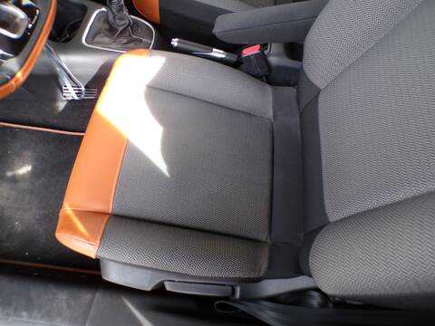 Foto 2ª: Asiento Delantero Izquierdo Citroen C3 HN05 (2019)