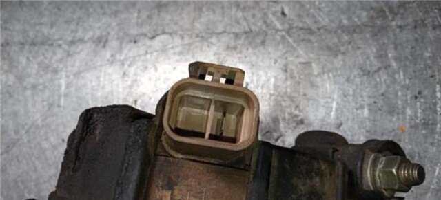 Foto 2ª: Alternador Hyundai Santa Fe 2.7 [G6EA]