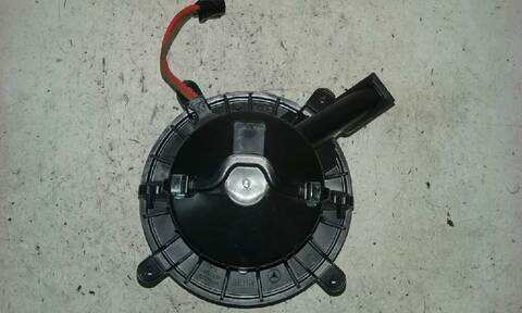 Foto 3ª: Calefacción Mercedes Clase V 200 136CV 100KW (2014)