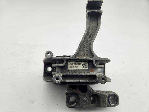 Foto 2ª: Soporte Motor Audi A4 35 TDI S LINE 4P) BERLINA 163CV 120KW [DTNA] (2024)