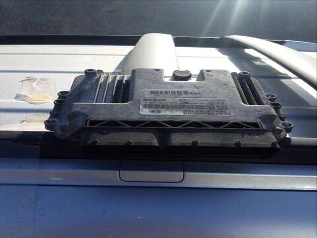 Centralita Motor ECU Kia Carens 2.0 CRDI 140
