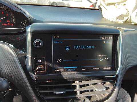 Pantalla Multifuncion Peugeot 208 1.2 12V E-VTI 82CV 60KW