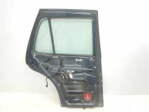 Foto 2ª: Puerta Trasera Izquierda Mercedes Clase ML 270 2.7 CDI 20V CAT 163CV 120KW AUT. 163.113) W163) OM612 (1999)