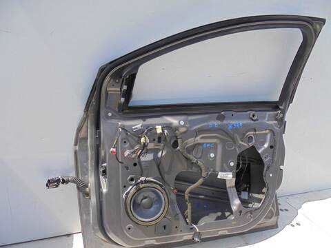 Foto 2ª: Puerta Delantera Derecha Ford Focus EDITION 125CV 92KW [M1DA] (2014)
