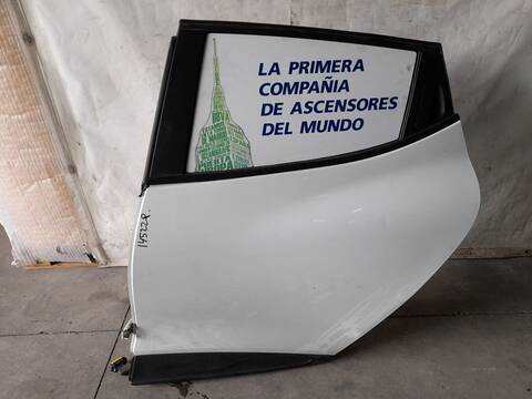 Puerta Trasera Izquierda Renault Clio BUSINESS 75CV 55KW