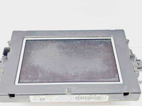 Foto 4ª: Pantalla Multifuncion Mercedes Clase C 160 C 180 T CDI BLUEEFFICIENCY 204.200) 120CV 88KW FAMILIAR [OM651913] (2012)
