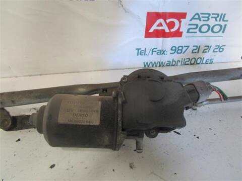 Foto 2ª: Motor Limpia Delantero Toyota Avensis 2.0 D4-D EXECUTIVE BERLINA 5-PTAS.) 116CV 85KW [1CD-FTV (85KW)] (2003)