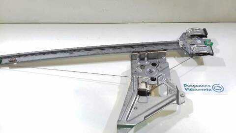 Foto 3ª: Elevalunas Eléctrico Delantero Derecho Mercedes Sprinter 310/313/316 CDI 906.631/633/635/637) 95CV 70KW CAJA CERRADA (2010)
