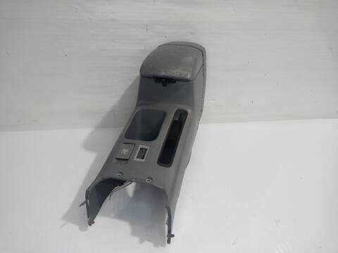 Consola Central Toyota Rav4 2.0 LUNA 4X4 2003 ) 150CV