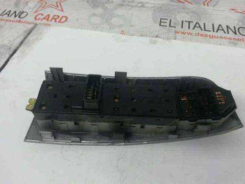 Foto 2ª: Botonera Elevalunas Kia Sportage EX 140CV 103KW [D4EAV] (2007)