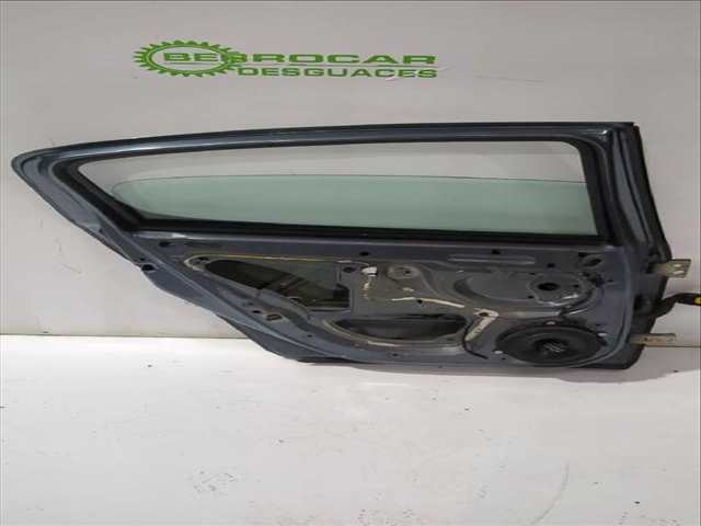 Foto 3ª: Puerta Trasera Izquierda Peugeot 407 1.6 HDI 110 6D9HZC 6D9HYC) 109CV [9HY (DV6TED4) 9HZ (DV6TED4)] (2004)
