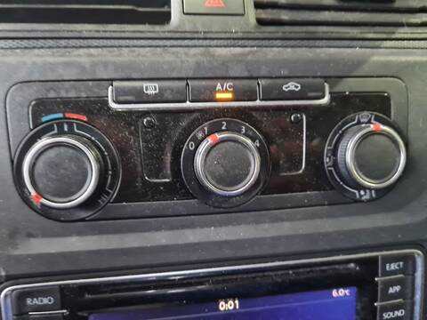 Foto 3ª: Mando Calefacción A. A. Volkswagen Caddy FURGON BMT 75CV 55KW [DFSF] (2019)