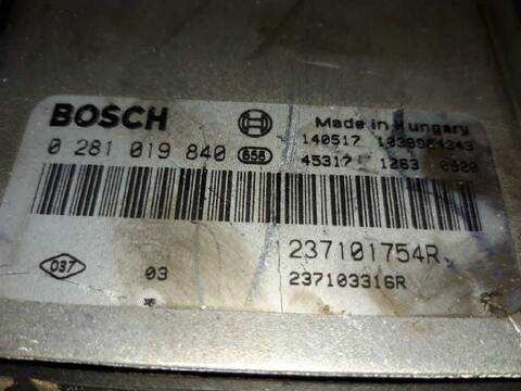 Foto 3ª: Centralita Motor ECU Renault Trafic GENERATION PRIVILEGE COMBI CORTO 114CV 84KW [M9RF6] (2014)