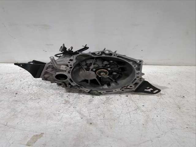 Caja Cambios Toyota Auris 1.33 DUAL-VVTI NRE150_) 101CV