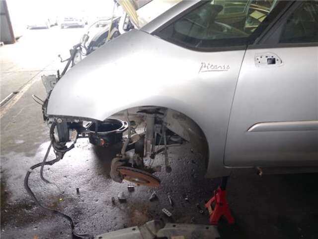 Aleta Delantera Izquierda Citroen C4 2.0 SX [2.0 LTR. - 100 KW HDI FAP CAT (RHR - DW10BTED4)]
