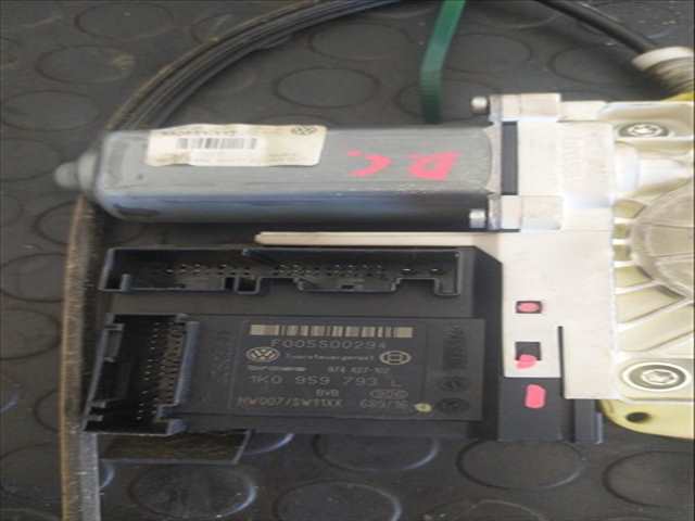 Foto 2ª: Elevalunas Eléctrico Delantero Izquierdo Volkswagen Passat 2.0 TDI [D-BKP] (2007)
