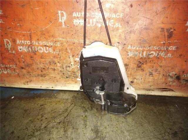 Foto 2ª: Cerradura Puerta Delantera Derecha Toyota Yaris 1.5 TS [1.5 LTR. - 77 KW 16V CAT] [1NZ-FE]