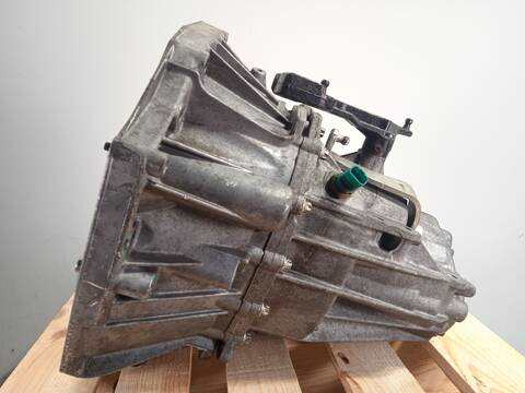 Foto 4ª: Caja Cambios Renault Megane 1.5 DCI 110 110CV 81KW IV SEDAN LVA/M/N) (2018)