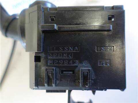 Foto 3ª: Mando Multifuncion Honda Jazz 1.4 I 100CV 73KW [L13Z1] (2011)