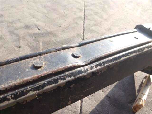 Foto 2ª: Paragolpes Delantero Lada Niva 1.6 5000 [1.6 LTR. - 56 KW] [EXP.4T]