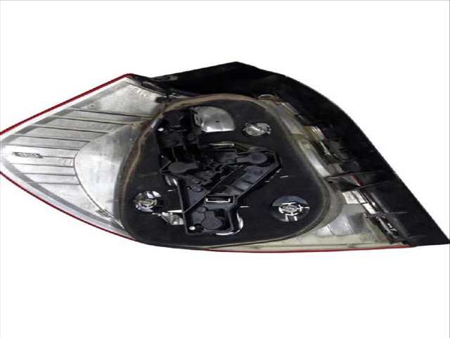 Foto 3ª: Piloto Trasero Derecho Bmw Serie 1 114 116 D (2006)