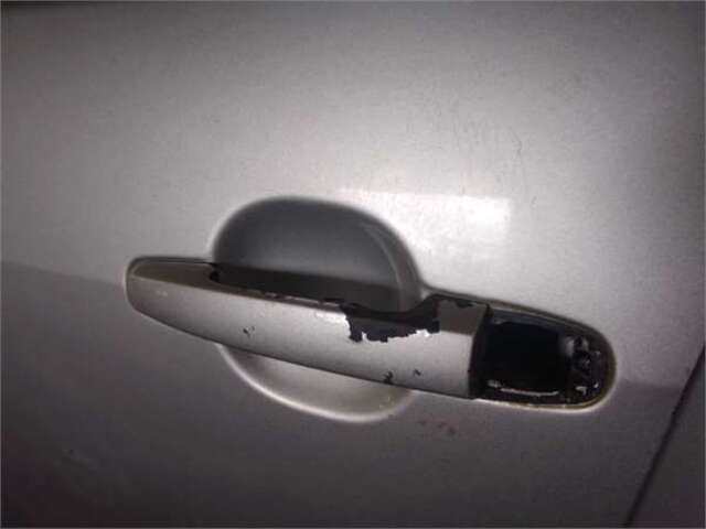 Foto 3ª: Puerta Delantera Izquierda Toyota Corolla 2.2 D-4D SPORT [2.2 LTR. - 130 KW D-CAT] [2AD-FHV]