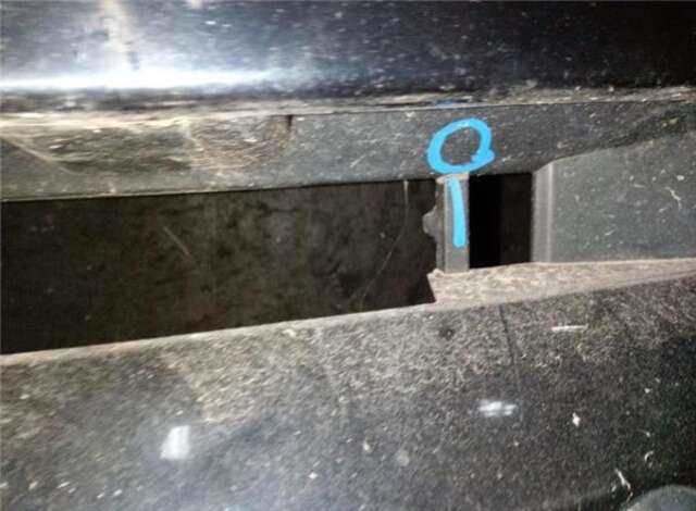 Foto 3ª: Paragolpes Delantero Land Rover Discovery 2.7 TD [276DT]