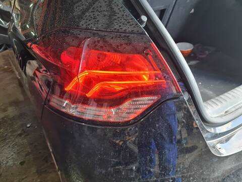 Piloto Trasero Izquierdo DS 4 SPORT 165CV 121KW