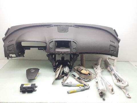Foto 2ª: Kit Airbag Opel Insignia COSMO 4X4 BERLINA 160CV 118KW [A20DTH] (2011)