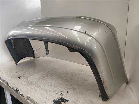 Foto 3ª: Paragolpes Trasero Toyota Avensis 2.0 D4-D EXECUTIVE BERLINA 5-PTAS.) 116CV 85KW [1CD-FTV] (2004)