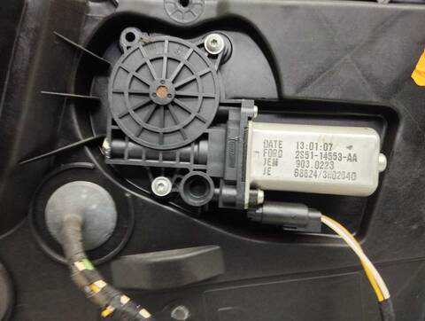 Foto 4ª: Elevalunas Eléctrico Delantero Derecho Ford Fiesta AMBIENTE 69CV 51KW [A9JA] (2007)